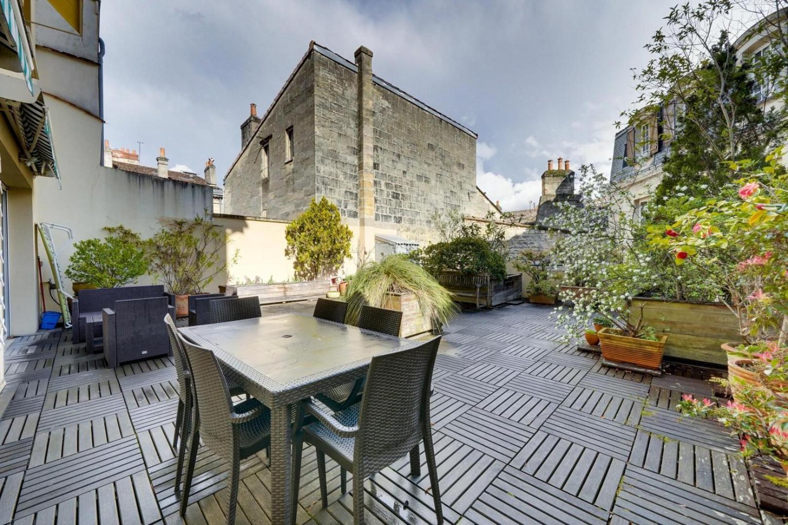 Lovely Apartment With Exceptional Terrace Bordeaux Exteriör bild