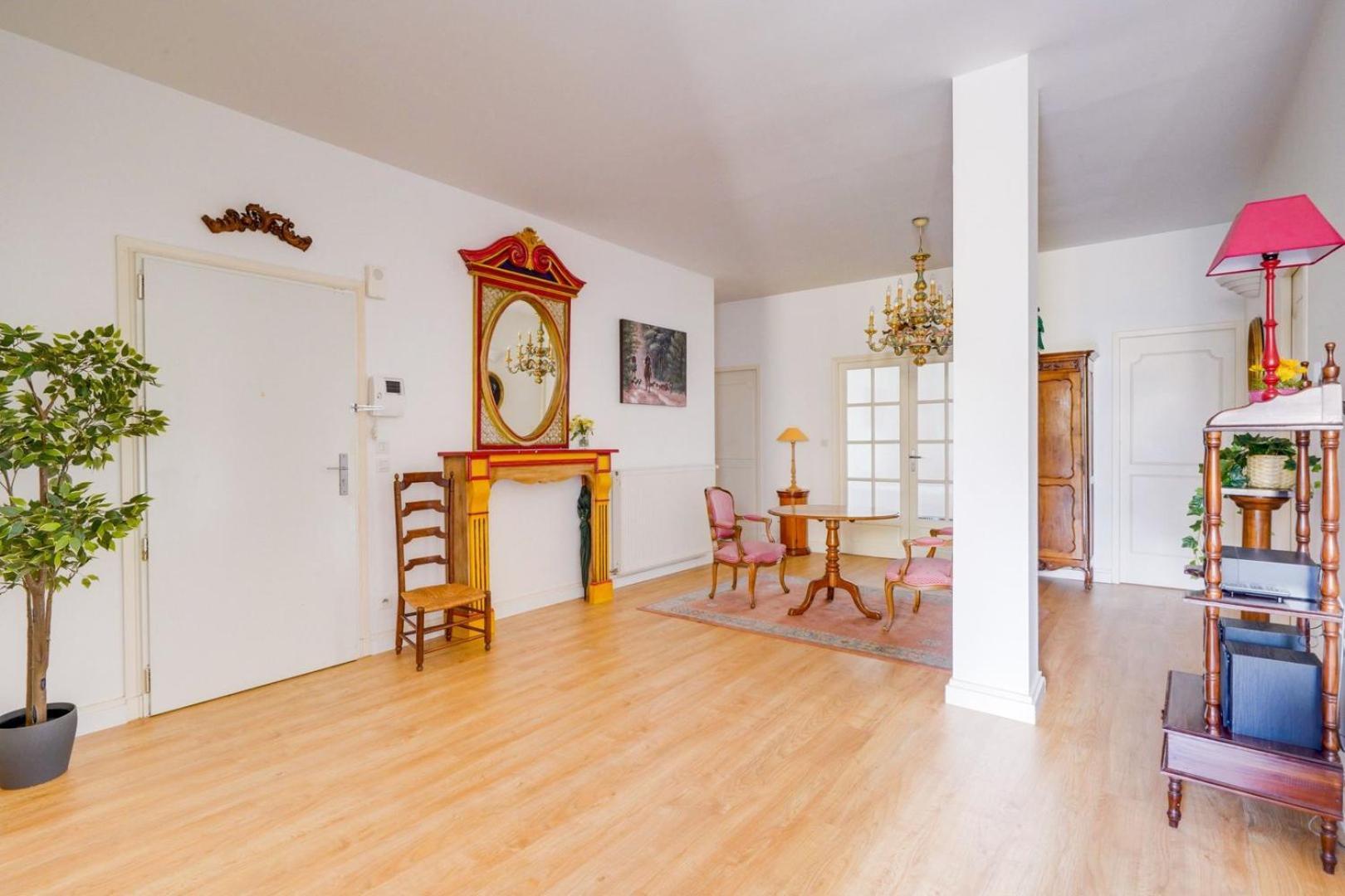 Lovely Apartment With Exceptional Terrace Bordeaux Exteriör bild